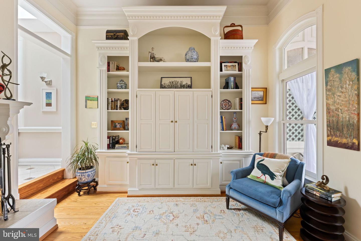 509 1/2 S FAIRFAX ST, ALEXANDRIA, Virginia 22314, 3 Bedrooms Bedrooms, ,2 BathroomsBathrooms,Residential,For sale,509 1/2 S FAIRFAX ST,VAAX2051992 MLS # VAAX2051992