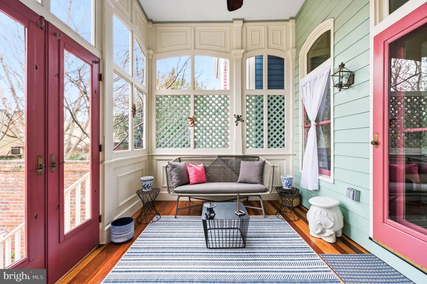 509 1/2 S FAIRFAX ST, ALEXANDRIA, Virginia 22314, 3 Bedrooms Bedrooms, ,2 BathroomsBathrooms,Residential,For sale,509 1/2 S FAIRFAX ST,VAAX2051992 MLS # VAAX2051992