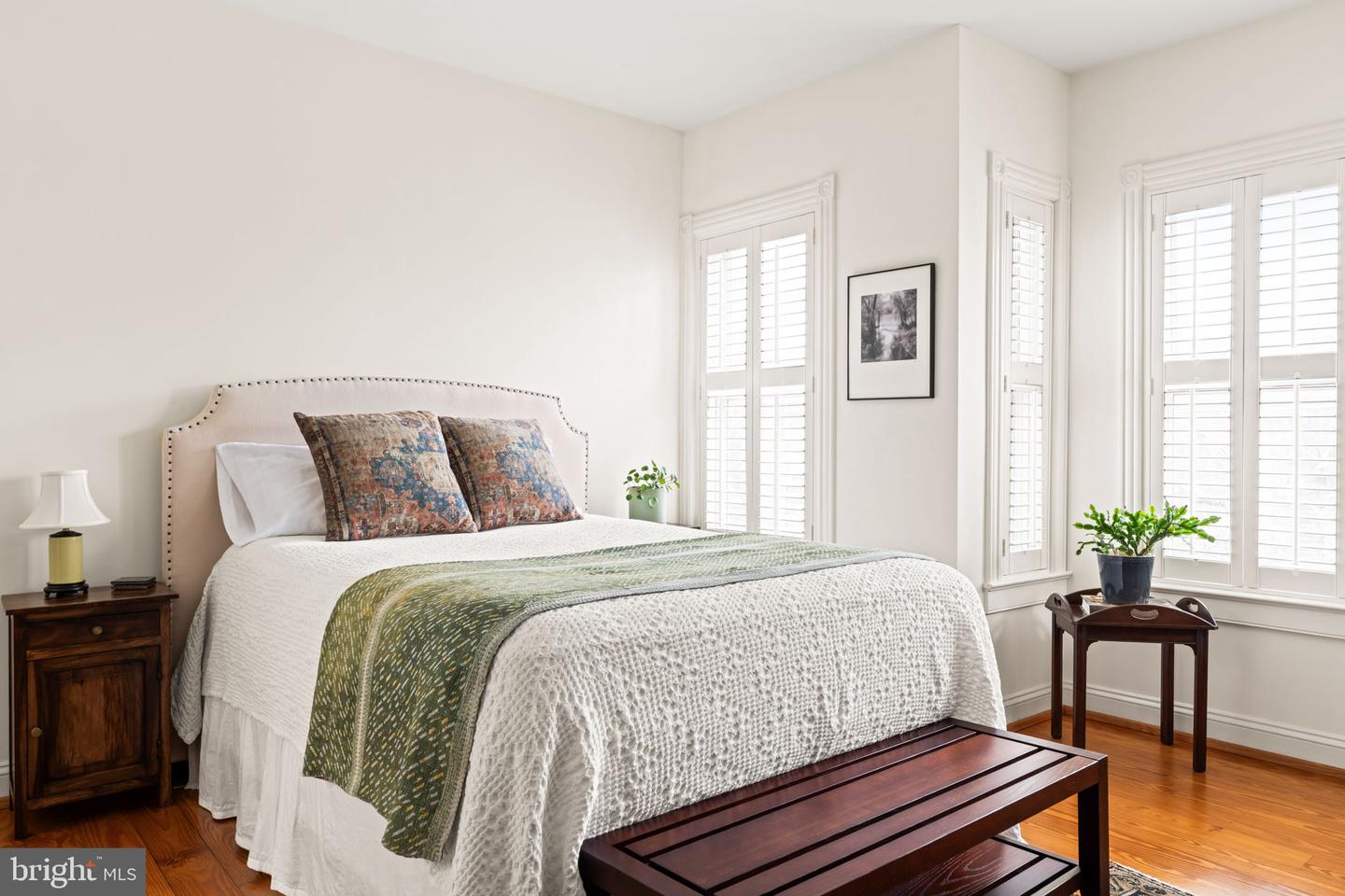 509 1/2 S FAIRFAX ST, ALEXANDRIA, Virginia 22314, 3 Bedrooms Bedrooms, ,2 BathroomsBathrooms,Residential,For sale,509 1/2 S FAIRFAX ST,VAAX2051992 MLS # VAAX2051992