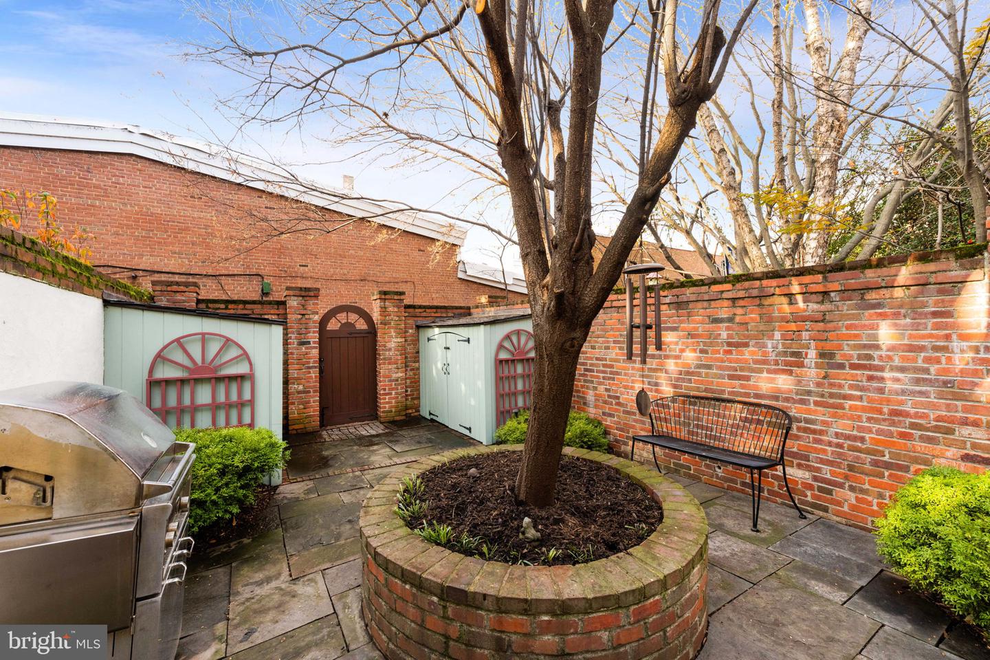 509 1/2 S FAIRFAX ST, ALEXANDRIA, Virginia 22314, 3 Bedrooms Bedrooms, ,2 BathroomsBathrooms,Residential,For sale,509 1/2 S FAIRFAX ST,VAAX2051992 MLS # VAAX2051992