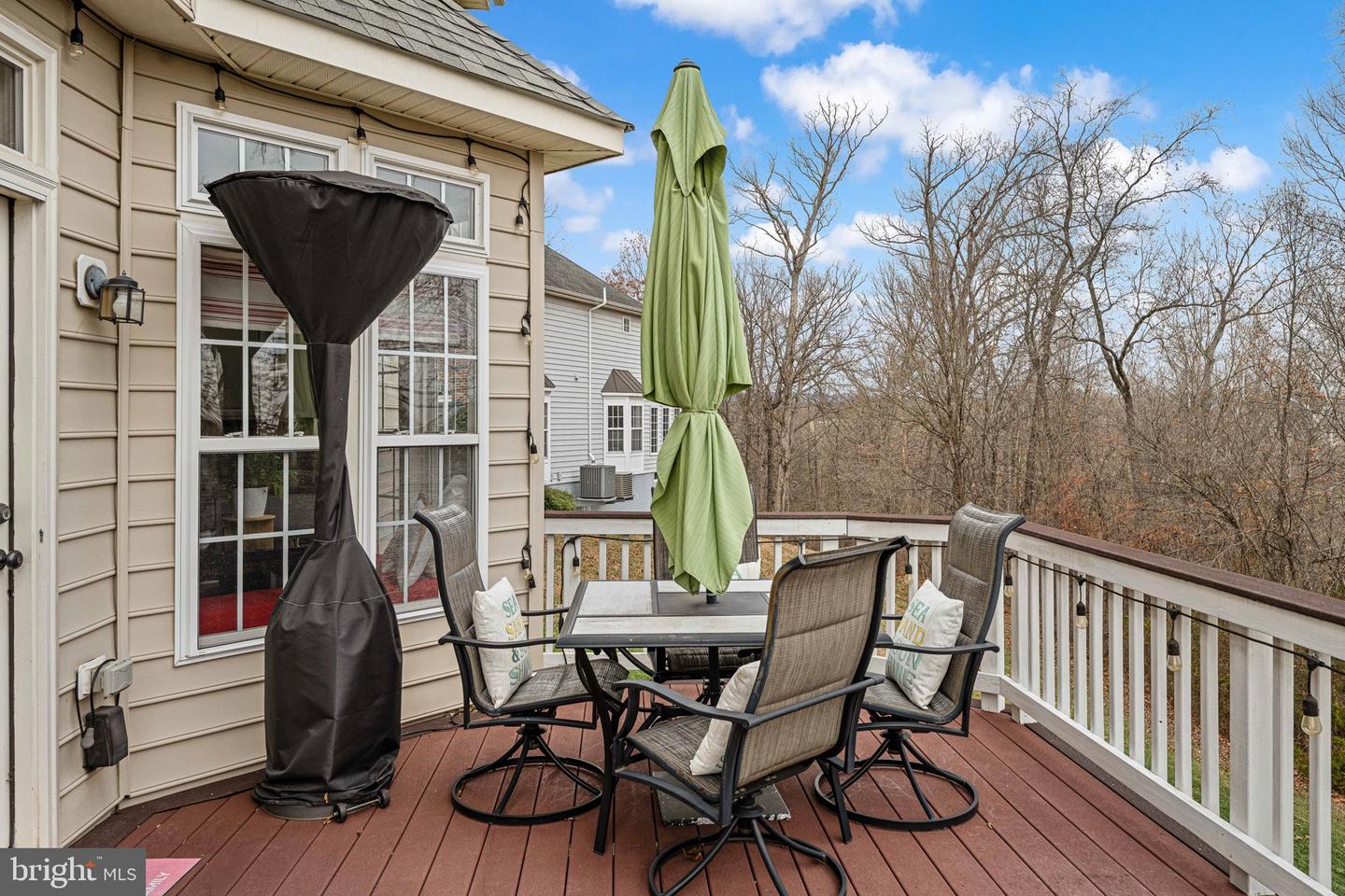 5505 ALTENBURY LOOP, GAINESVILLE, Virginia 20155, 4 Bedrooms Bedrooms, ,3 BathroomsBathrooms,Residential,For sale,5505 ALTENBURY LOOP,VAPW2108432 MLS # VAPW2108432