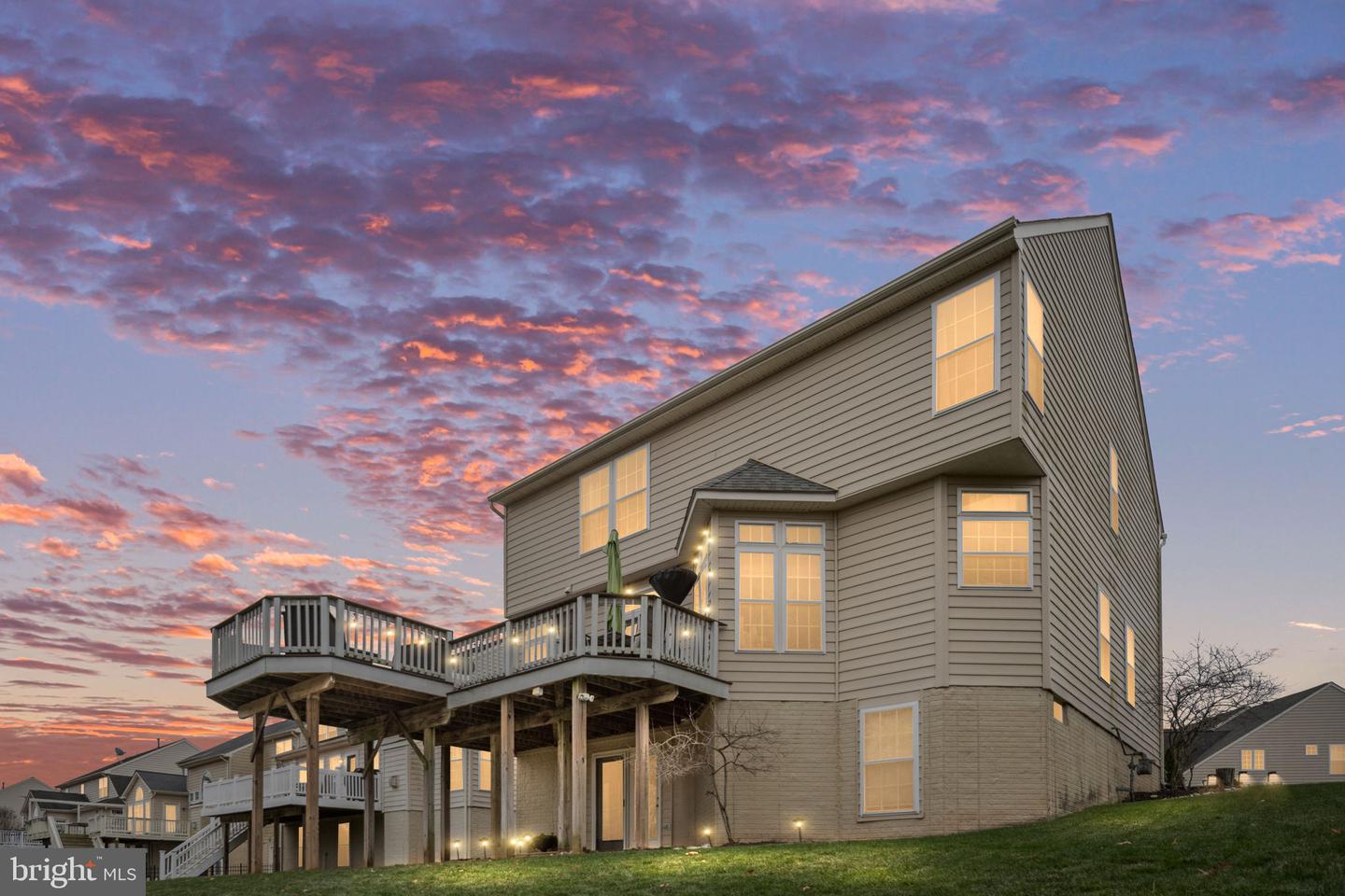 5505 ALTENBURY LOOP, GAINESVILLE, Virginia 20155, 4 Bedrooms Bedrooms, ,3 BathroomsBathrooms,Residential,For sale,5505 ALTENBURY LOOP,VAPW2108432 MLS # VAPW2108432