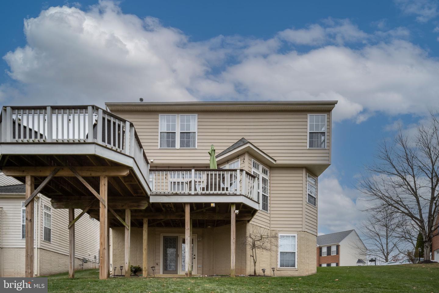 5505 ALTENBURY LOOP, GAINESVILLE, Virginia 20155, 4 Bedrooms Bedrooms, ,3 BathroomsBathrooms,Residential,For sale,5505 ALTENBURY LOOP,VAPW2108432 MLS # VAPW2108432