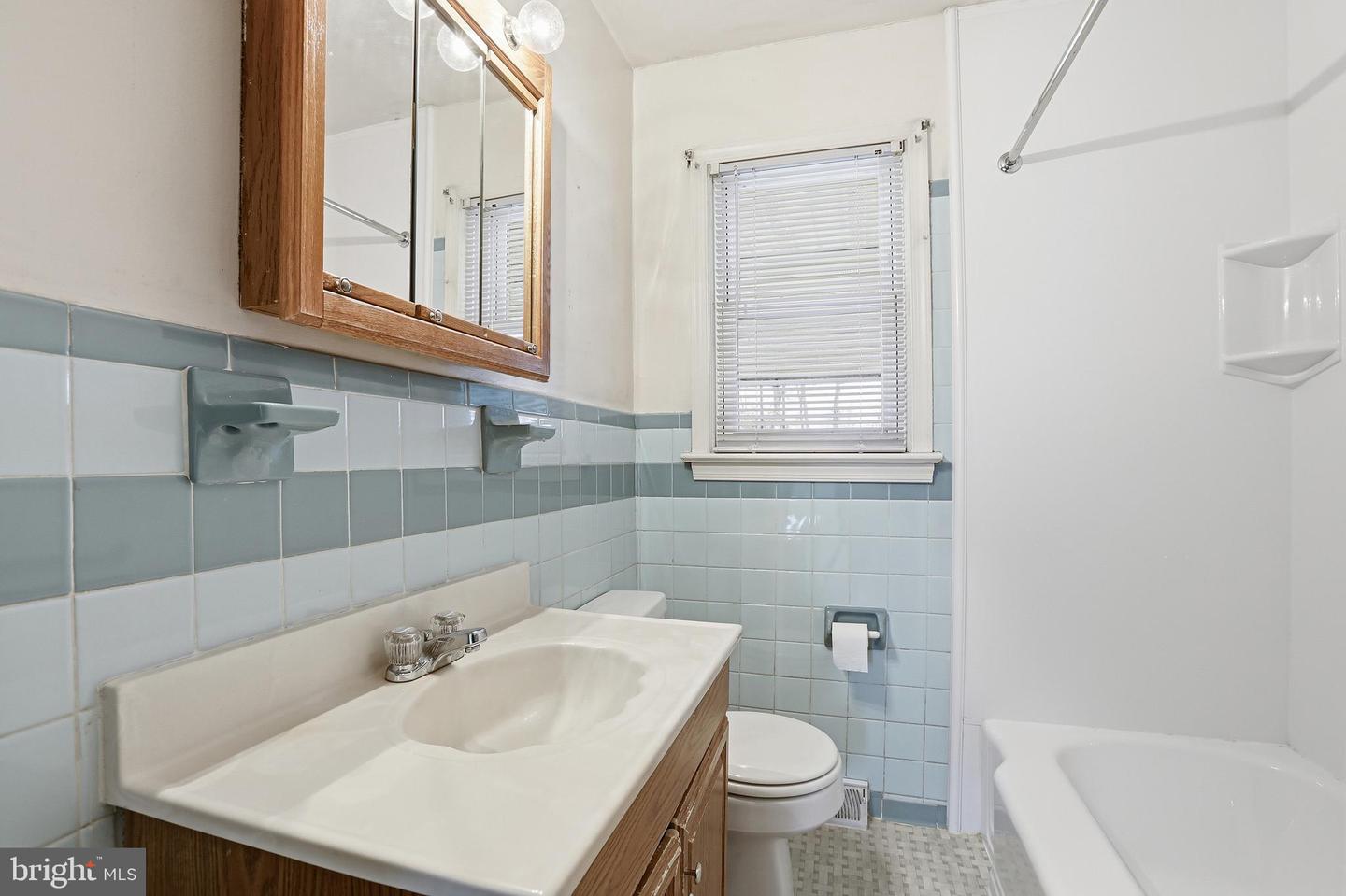 204 MUSSELMAN RD, FREDERICKSBURG, Virginia 22405, 3 Bedrooms Bedrooms, ,1 BathroomBathrooms,Residential,For sale,204 MUSSELMAN RD,VAST2044648 MLS # VAST2044648