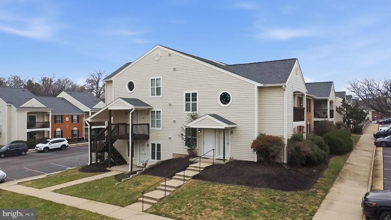 9266 CHAPMAN OAK DR, MANASSAS, Virginia 20110, 2 Bedrooms Bedrooms, ,2 BathroomsBathrooms,Residential,For sale,9266 CHAPMAN OAK DR,VAMN2009838 MLS # VAMN2009838