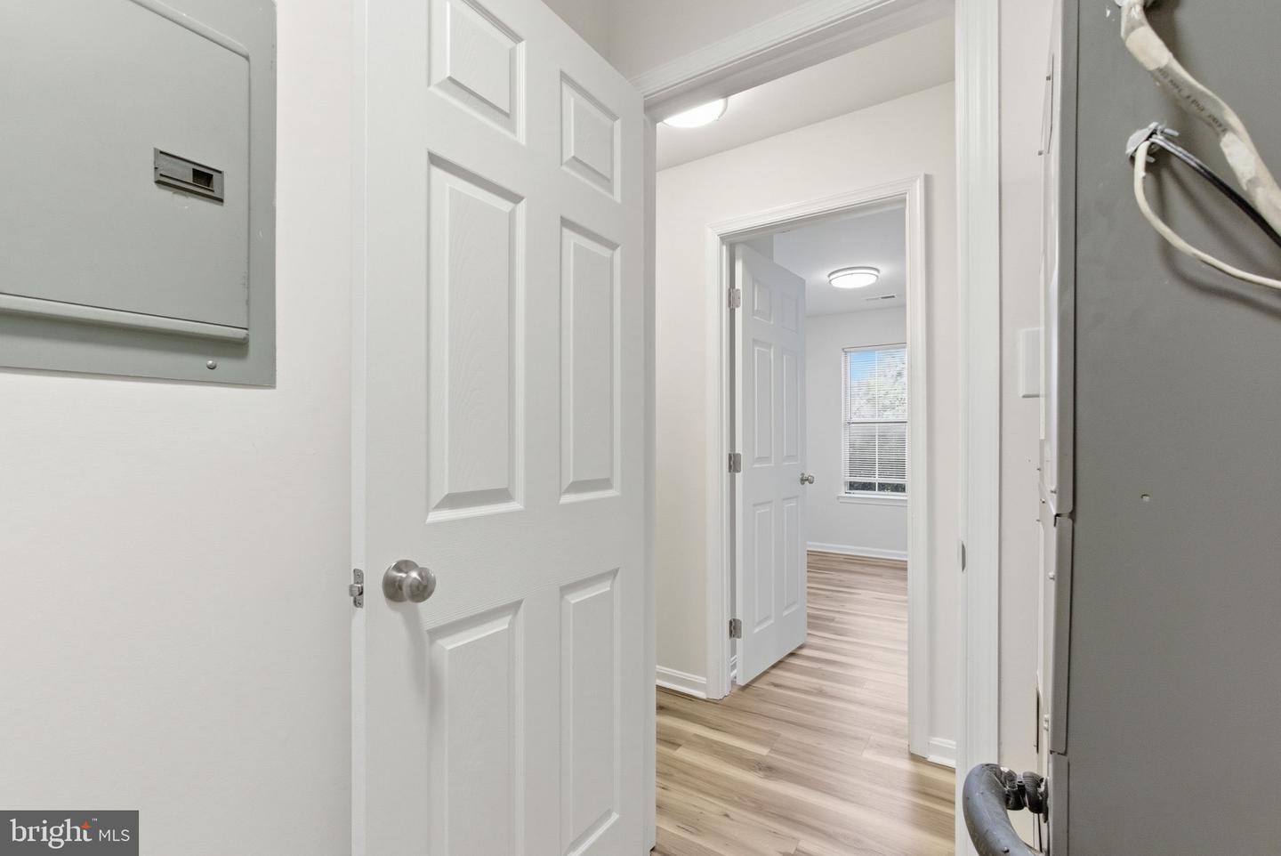 9266 CHAPMAN OAK DR, MANASSAS, Virginia 20110, 2 Bedrooms Bedrooms, ,2 BathroomsBathrooms,Residential,For sale,9266 CHAPMAN OAK DR,VAMN2009838 MLS # VAMN2009838