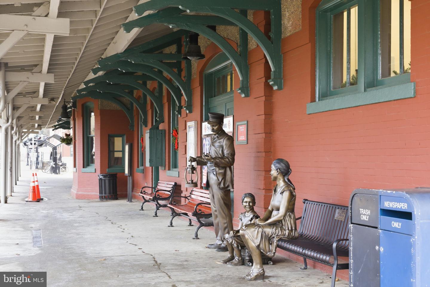 9266 CHAPMAN OAK DR, MANASSAS, Virginia 20110, 2 Bedrooms Bedrooms, ,2 BathroomsBathrooms,Residential,For sale,9266 CHAPMAN OAK DR,VAMN2009838 MLS # VAMN2009838