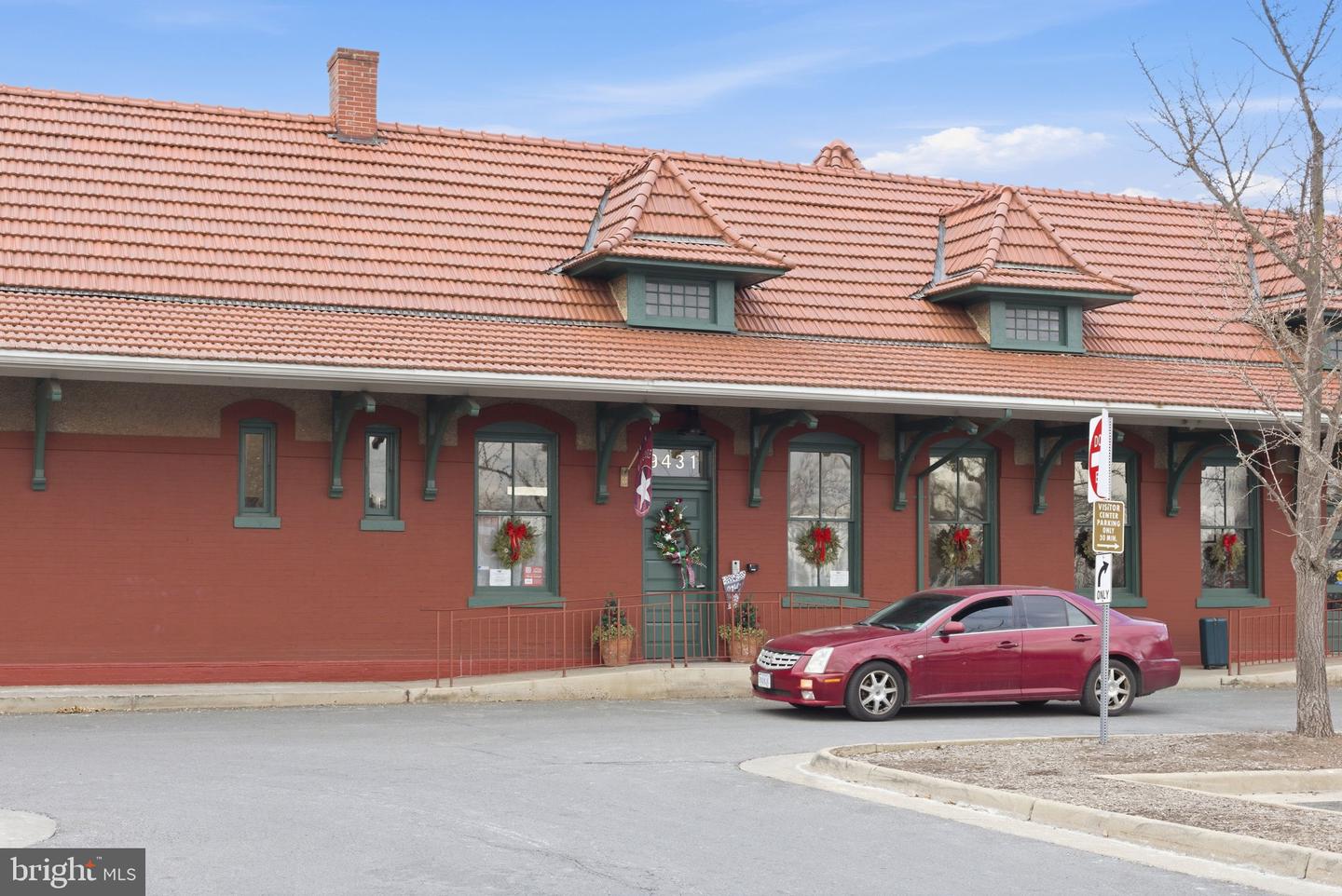 9266 CHAPMAN OAK DR, MANASSAS, Virginia 20110, 2 Bedrooms Bedrooms, ,2 BathroomsBathrooms,Residential,For sale,9266 CHAPMAN OAK DR,VAMN2009838 MLS # VAMN2009838