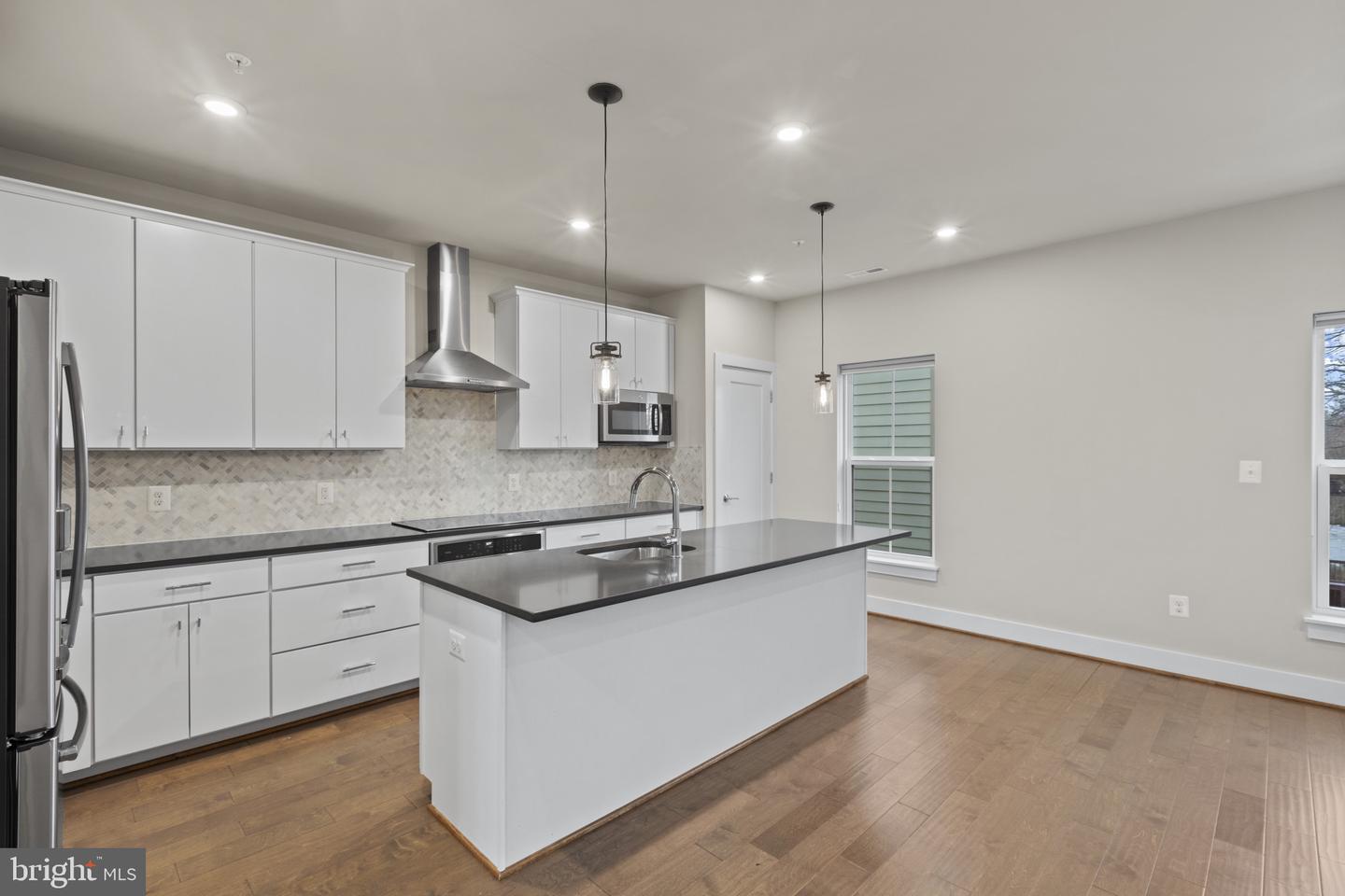 7225 GEORGIA AVE NW #16-C, WASHINGTON, District Of Columbia 20012, 3 Bedrooms Bedrooms, ,2 BathroomsBathrooms,Residential,For sale,7225 GEORGIA AVE NW #16-C,DCDC2239124 MLS # DCDC2239124