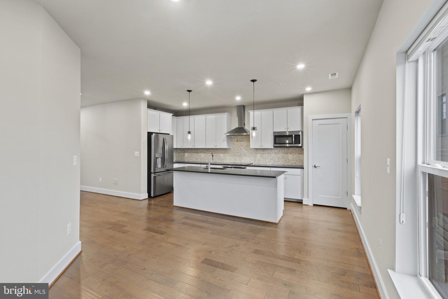 7225 GEORGIA AVE NW #16-C, WASHINGTON, District Of Columbia 20012, 3 Bedrooms Bedrooms, ,2 BathroomsBathrooms,Residential,For sale,7225 GEORGIA AVE NW #16-C,DCDC2239124 MLS # DCDC2239124