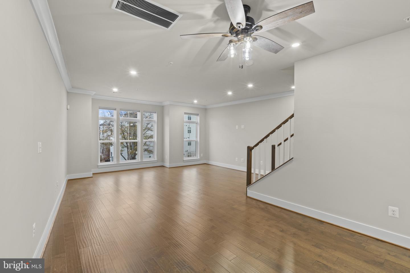 7225 GEORGIA AVE NW #16-C, WASHINGTON, District Of Columbia 20012, 3 Bedrooms Bedrooms, ,2 BathroomsBathrooms,Residential,For sale,7225 GEORGIA AVE NW #16-C,DCDC2239124 MLS # DCDC2239124