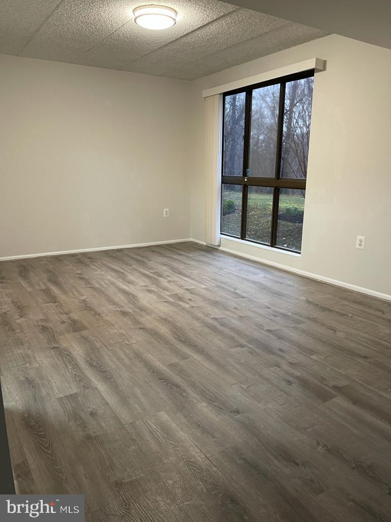 5140 MARIS AVE #200, ALEXANDRIA, Virginia 22304, 2 Bedrooms Bedrooms, 2 Rooms Rooms,1 BathroomBathrooms,Residential,For sale,5140 MARIS AVE #200,VAAX2052734 MLS # VAAX2052734