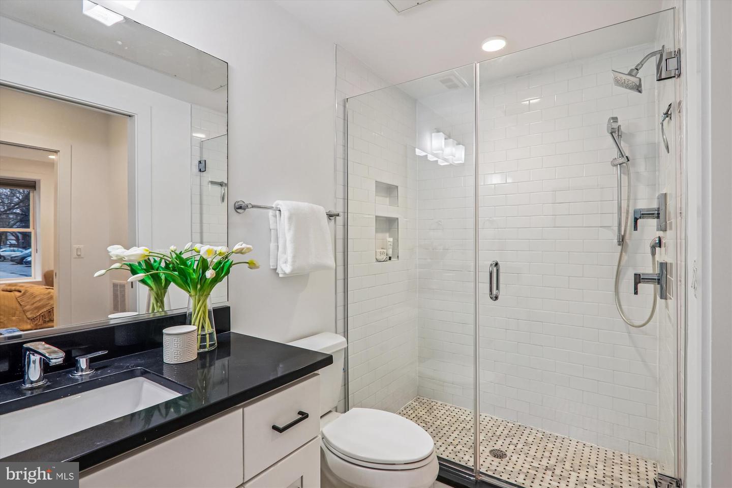 1508 F ST NE #3, WASHINGTON, District Of Columbia 20002, 1 Bedroom Bedrooms, ,1 BathroomBathrooms,Residential,For sale,1508 F ST NE #3,DCDC2239450 MLS # DCDC2239450