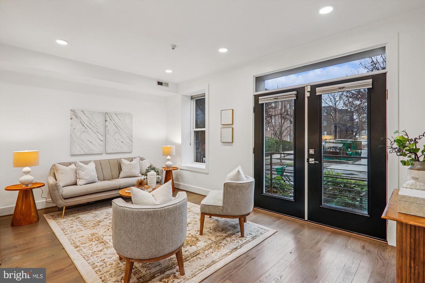 1508 F ST NE #3, WASHINGTON, District Of Columbia 20002, 1 Bedroom Bedrooms, ,1 BathroomBathrooms,Residential,For sale,1508 F ST NE #3,DCDC2239450 MLS # DCDC2239450