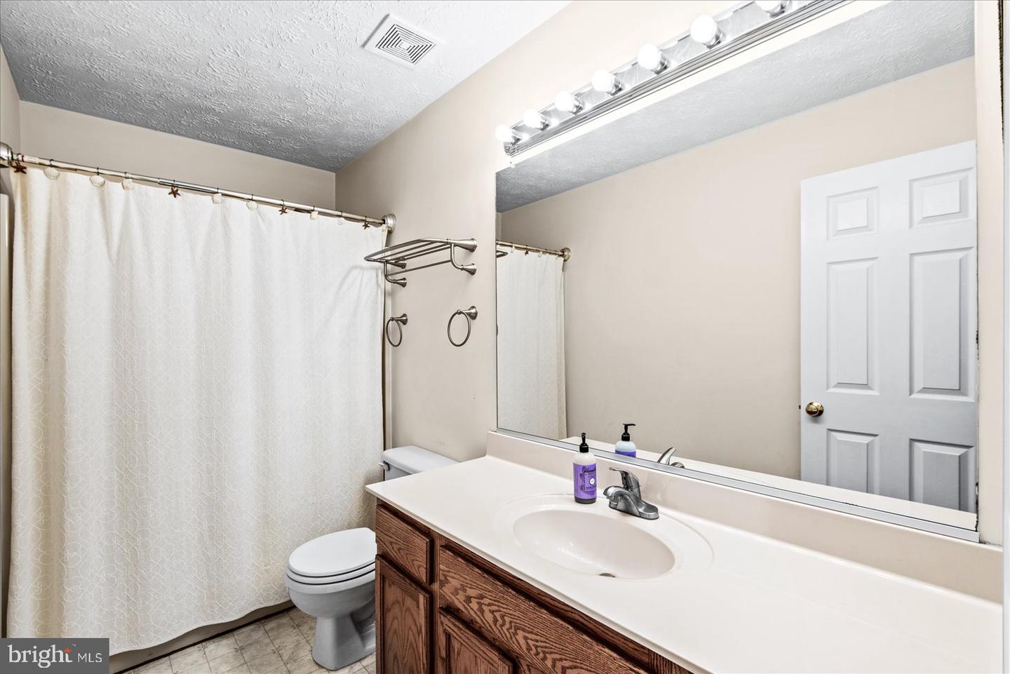 12006 FALCON RIDGE DR, FREDERICKSBURG, Virginia 22407, 4 Bedrooms Bedrooms, ,3 BathroomsBathrooms,Residential,For sale,12006 FALCON RIDGE DR,VASP2038420 MLS # VASP2038420