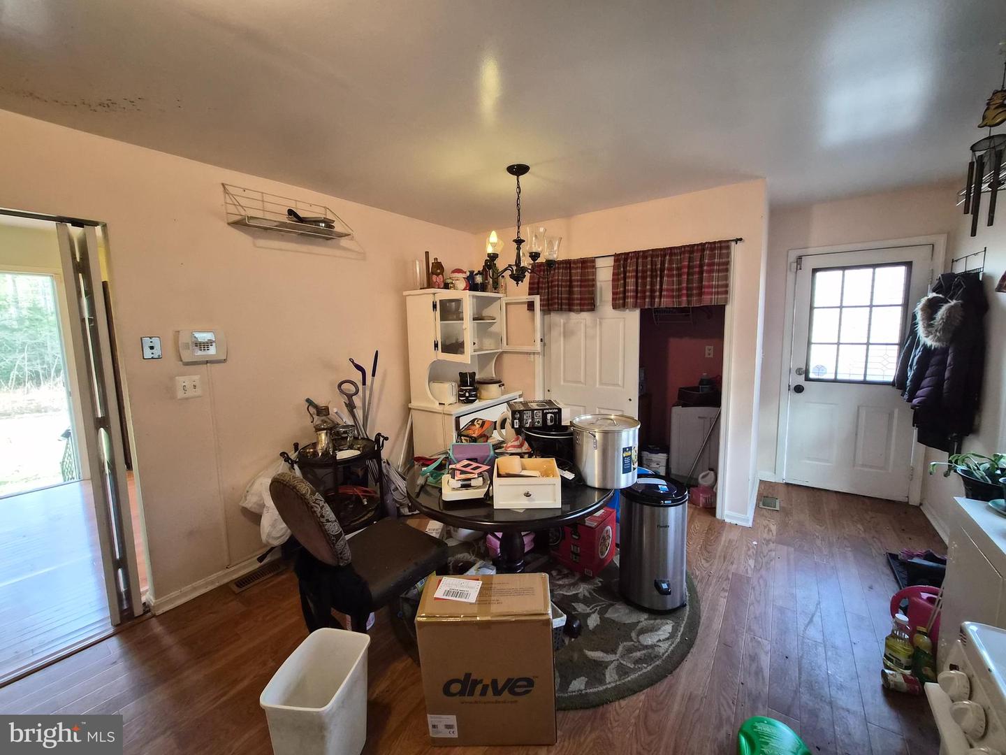 6401 TOWLES MILL RD, SPOTSYLVANIA, Virginia 22551, 3 Bedrooms Bedrooms, ,1 BathroomBathrooms,Residential,For sale,6401 TOWLES MILL RD,VASP2038446 MLS # VASP2038446