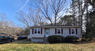 6401 TOWLES MILL RD, SPOTSYLVANIA, Virginia 22551, 3 Bedrooms Bedrooms, ,1 BathroomBathrooms,Residential,For sale,6401 TOWLES MILL RD,VASP2038446 MLS # VASP2038446