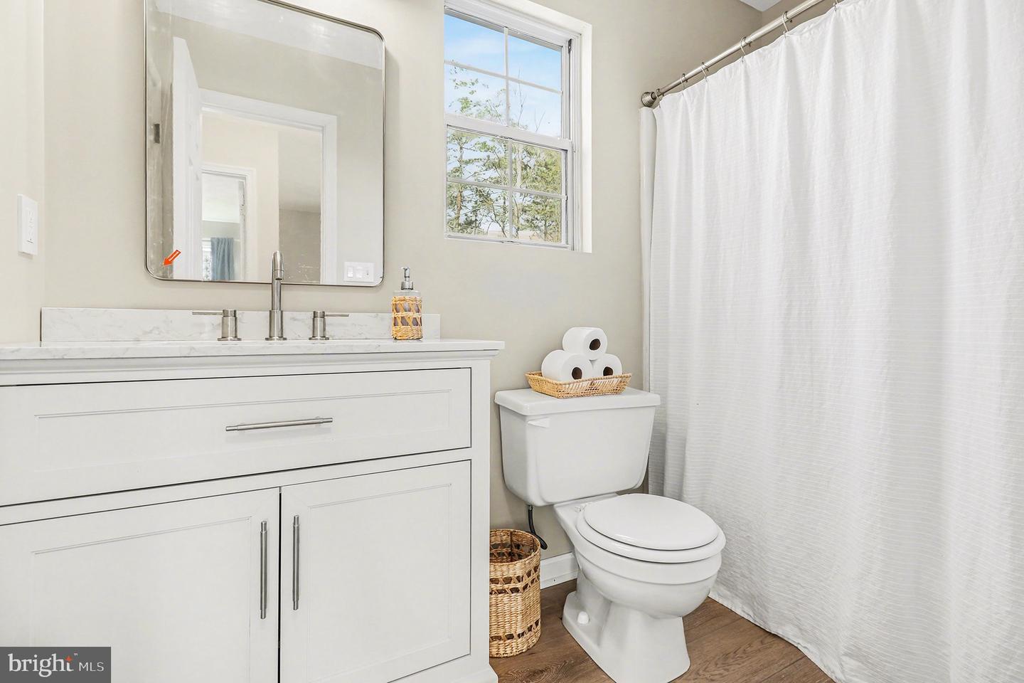 49 BROWN CIR, FREDERICKSBURG, Virginia 22405, 3 Bedrooms Bedrooms, 6 Rooms Rooms,2 BathroomsBathrooms,Residential,For sale,49 BROWN CIR,VAST2045068 MLS # VAST2045068