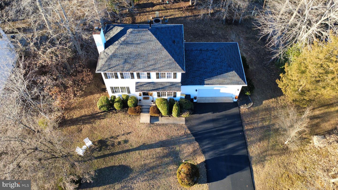 49 BROWN CIR, FREDERICKSBURG, Virginia 22405, 3 Bedrooms Bedrooms, 6 Rooms Rooms,2 BathroomsBathrooms,Residential,For sale,49 BROWN CIR,VAST2045068 MLS # VAST2045068