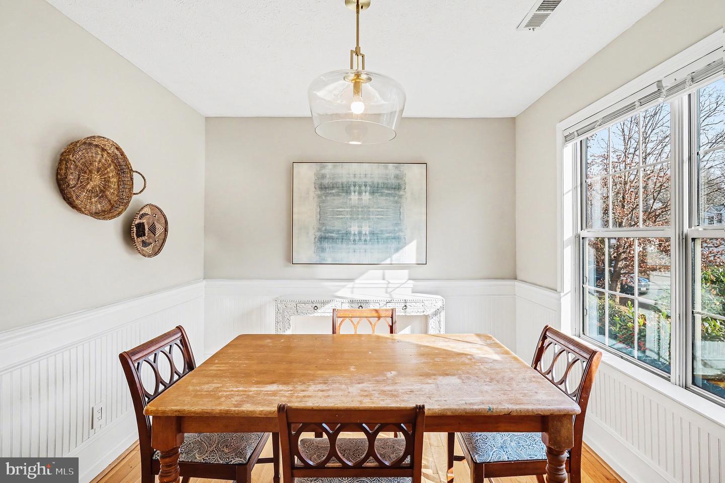 49 BROWN CIR, FREDERICKSBURG, Virginia 22405, 3 Bedrooms Bedrooms, 6 Rooms Rooms,2 BathroomsBathrooms,Residential,For sale,49 BROWN CIR,VAST2045068 MLS # VAST2045068