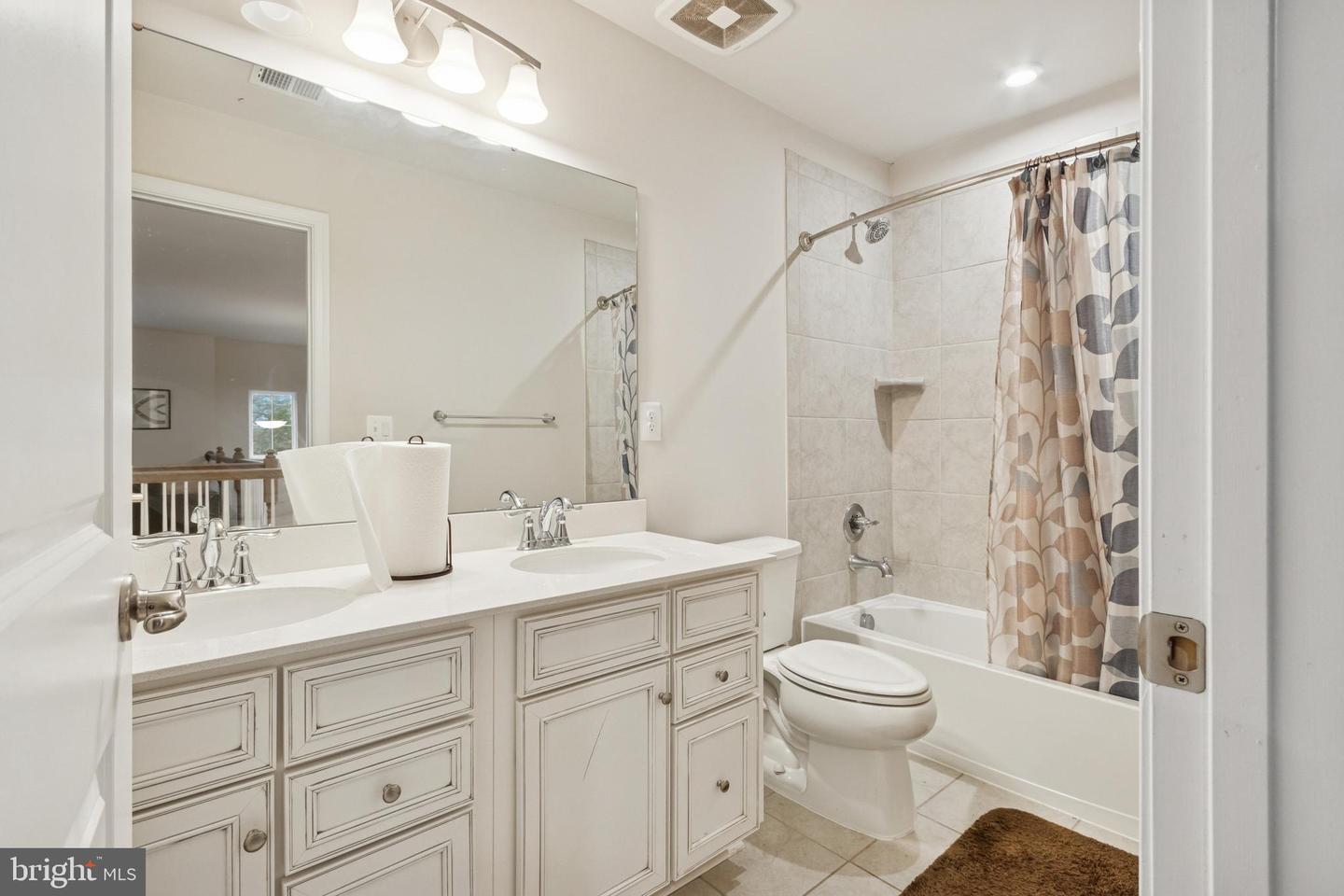 10818 BRANDERMILL PARK, SPOTSYLVANIA, Virginia 22551, 5 Bedrooms Bedrooms, ,3 BathroomsBathrooms,Residential,For sale,10818 BRANDERMILL PARK,VASP2038476 MLS # VASP2038476