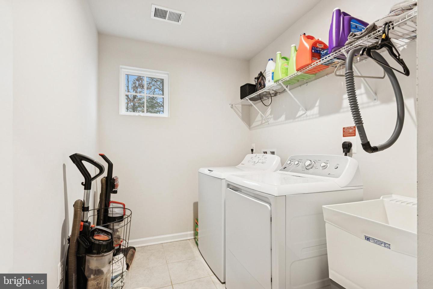 10818 BRANDERMILL PARK, SPOTSYLVANIA, Virginia 22551, 5 Bedrooms Bedrooms, ,3 BathroomsBathrooms,Residential,For sale,10818 BRANDERMILL PARK,VASP2038476 MLS # VASP2038476