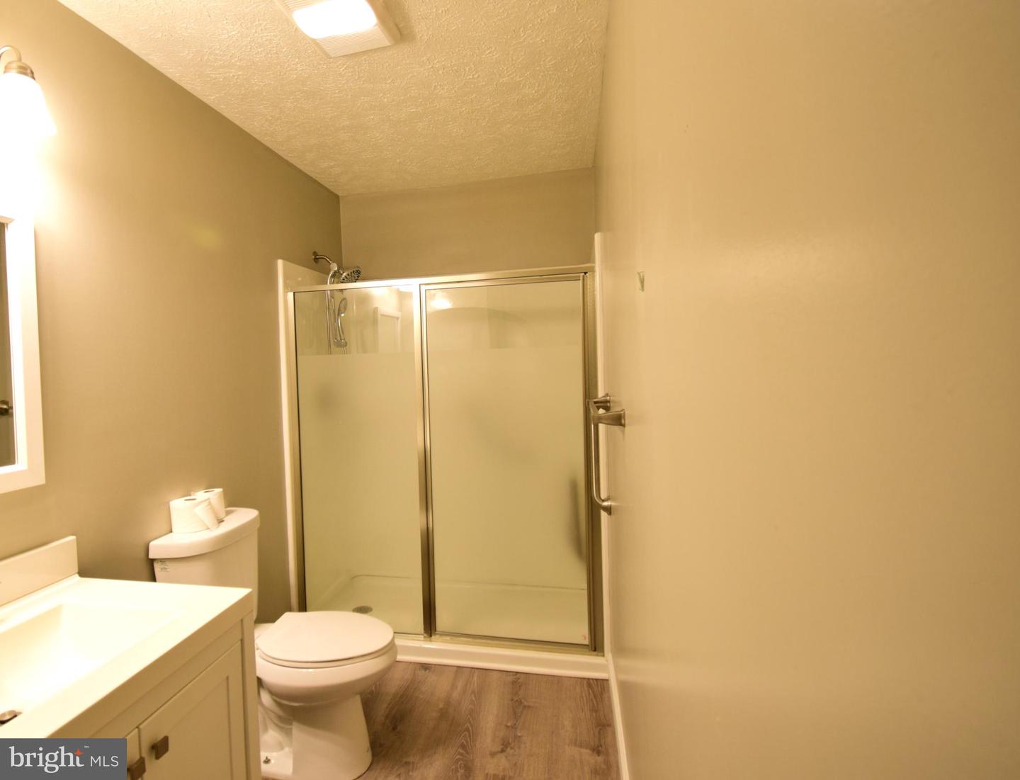 108 MARTIN ST, BOWLING GREEN, Virginia 22427, 3 Bedrooms Bedrooms, 5 Rooms Rooms,2 BathroomsBathrooms,Residential,For sale,108 MARTIN ST,VACV2009370 MLS # VACV2009370