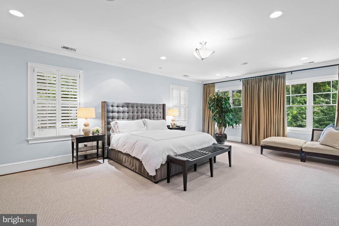 2215 KING PL NW, WASHINGTON, District Of Columbia 20007, 7 Bedrooms Bedrooms, ,6 BathroomsBathrooms,Residential,For sale,2215 KING PL NW,DCDC2241030 MLS # DCDC2241030