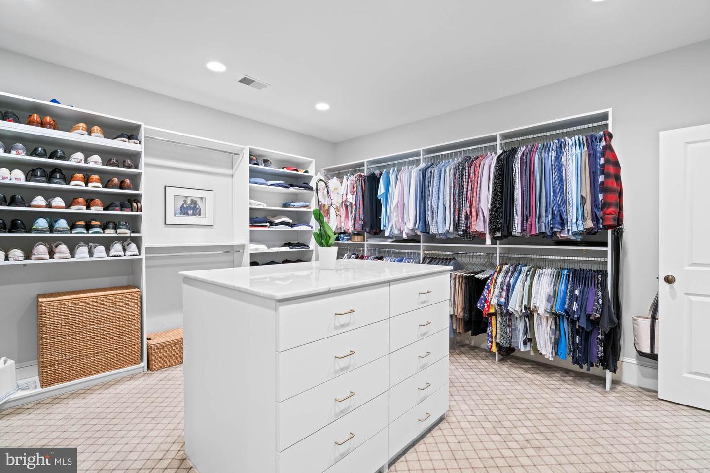 2215 KING PL NW, WASHINGTON, District Of Columbia 20007, 7 Bedrooms Bedrooms, ,6 BathroomsBathrooms,Residential,For sale,2215 KING PL NW,DCDC2241030 MLS # DCDC2241030