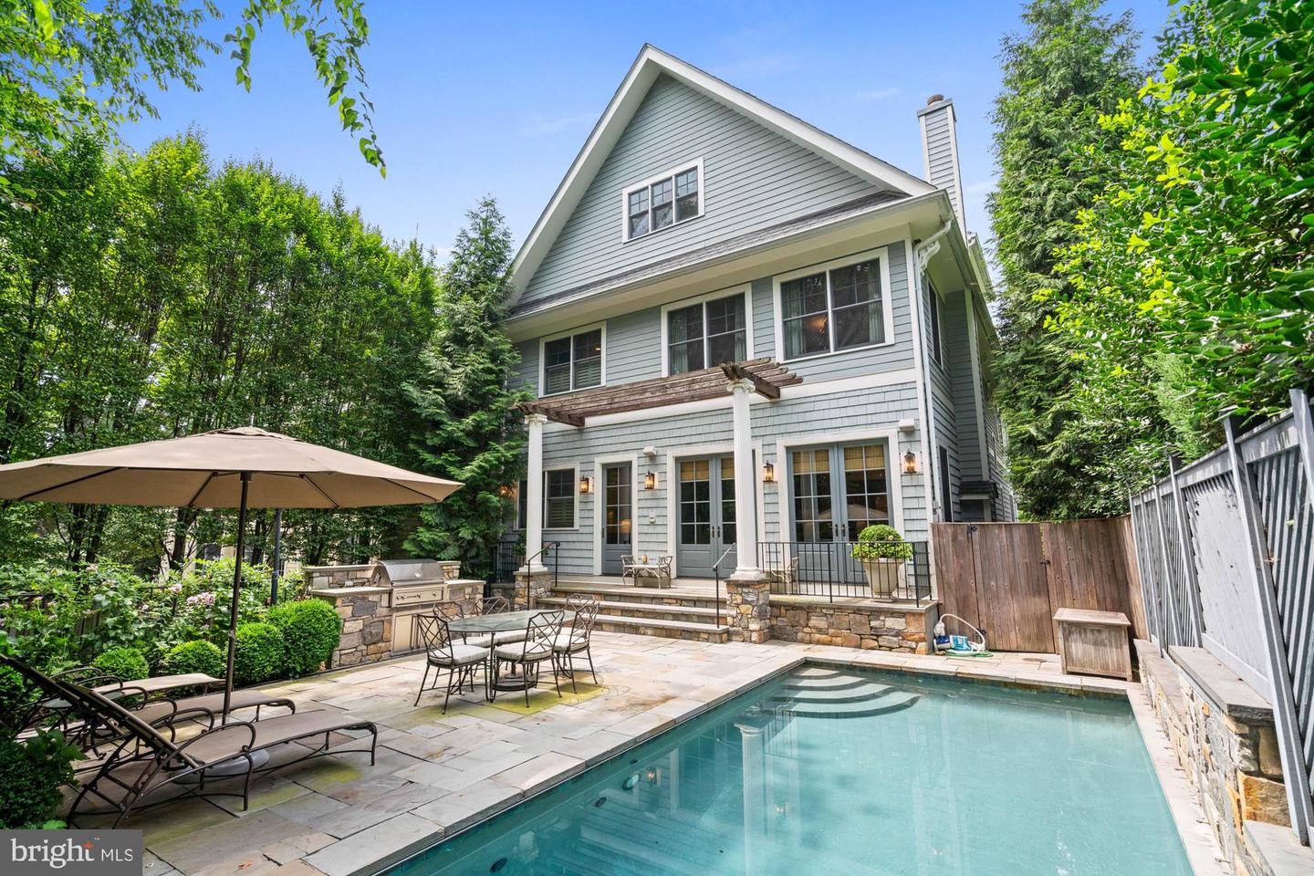 2215 KING PL NW, WASHINGTON, District Of Columbia 20007, 7 Bedrooms Bedrooms, ,6 BathroomsBathrooms,Residential,For sale,2215 KING PL NW,DCDC2241030 MLS # DCDC2241030