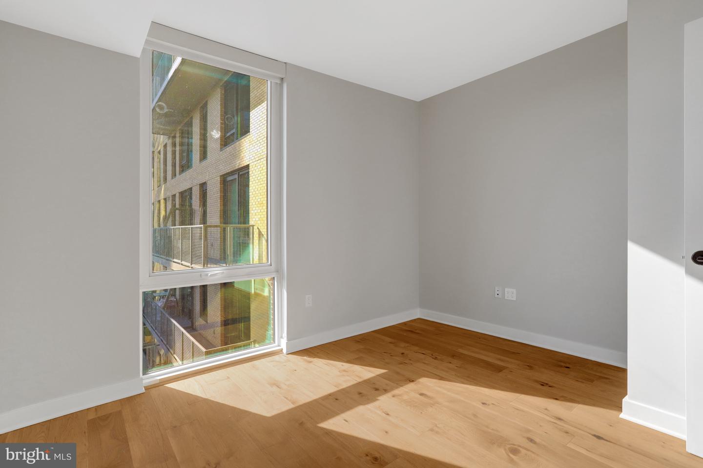 1781 N PIERCE ST #1404, ARLINGTON, Virginia 22209, 2 Bedrooms Bedrooms, 9 Rooms Rooms,2 BathroomsBathrooms,Residential,For sale,1781 N PIERCE ST #1404,VAAR2067664 MLS # VAAR2067664