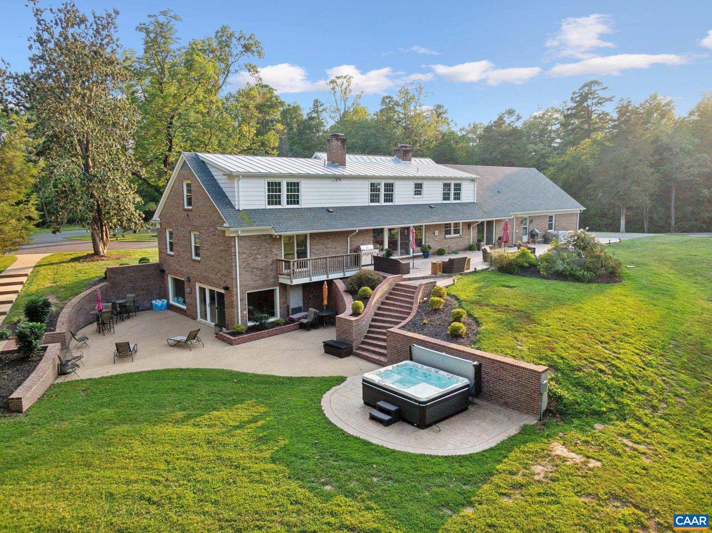 6904 JAMES MADISON HWY, FORK UNION, Virginia 23055, 6 Bedrooms Bedrooms, ,4 BathroomsBathrooms,Residential,For sale,6904 JAMES MADISON HWY,672401 MLS # 672401