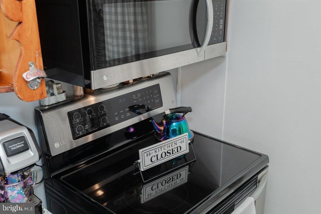 6699 S SOUTH EAST SIDE HWY, ELKTON, Virginia 22827, 4 Bedrooms Bedrooms, ,1 BathroomBathrooms,Residential,For sale,6699 S SOUTH EAST SIDE HWY,VARO2002802 MLS # VARO2002802