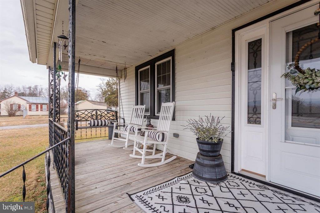 6699 S SOUTH EAST SIDE HWY, ELKTON, Virginia 22827, 4 Bedrooms Bedrooms, ,1 BathroomBathrooms,Residential,For sale,6699 S SOUTH EAST SIDE HWY,VARO2002802 MLS # VARO2002802