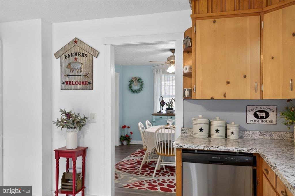 6699 S SOUTH EAST SIDE HWY, ELKTON, Virginia 22827, 4 Bedrooms Bedrooms, ,1 BathroomBathrooms,Residential,For sale,6699 S SOUTH EAST SIDE HWY,VARO2002802 MLS # VARO2002802