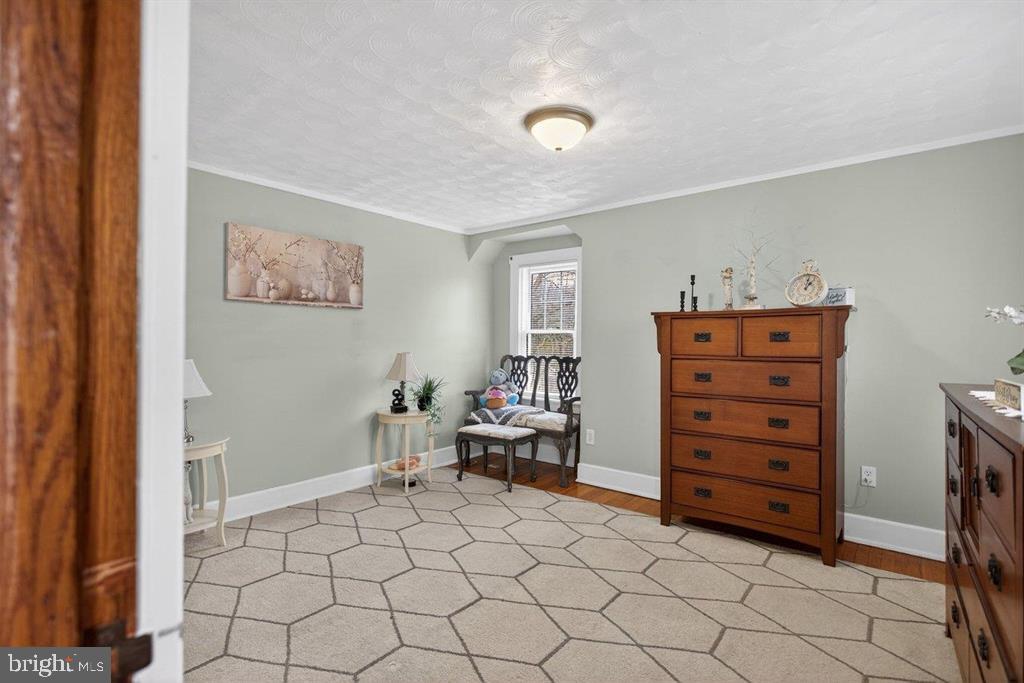 6699 S SOUTH EAST SIDE HWY, ELKTON, Virginia 22827, 4 Bedrooms Bedrooms, ,1 BathroomBathrooms,Residential,For sale,6699 S SOUTH EAST SIDE HWY,VARO2002802 MLS # VARO2002802