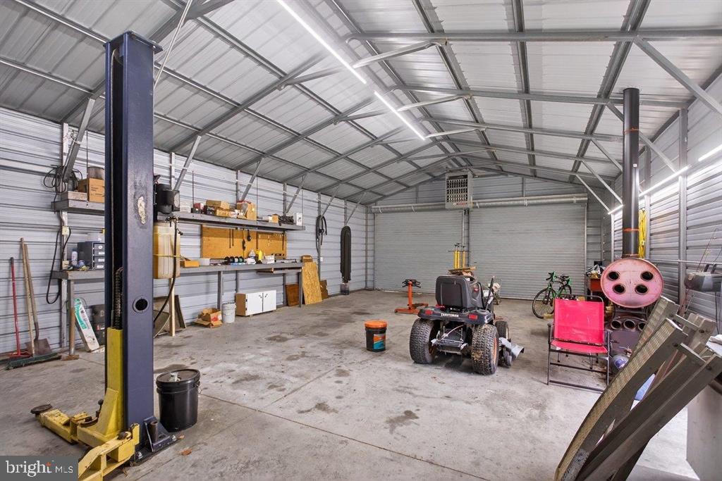 6699 S SOUTH EAST SIDE HWY, ELKTON, Virginia 22827, 4 Bedrooms Bedrooms, ,1 BathroomBathrooms,Residential,For sale,6699 S SOUTH EAST SIDE HWY,VARO2002802 MLS # VARO2002802