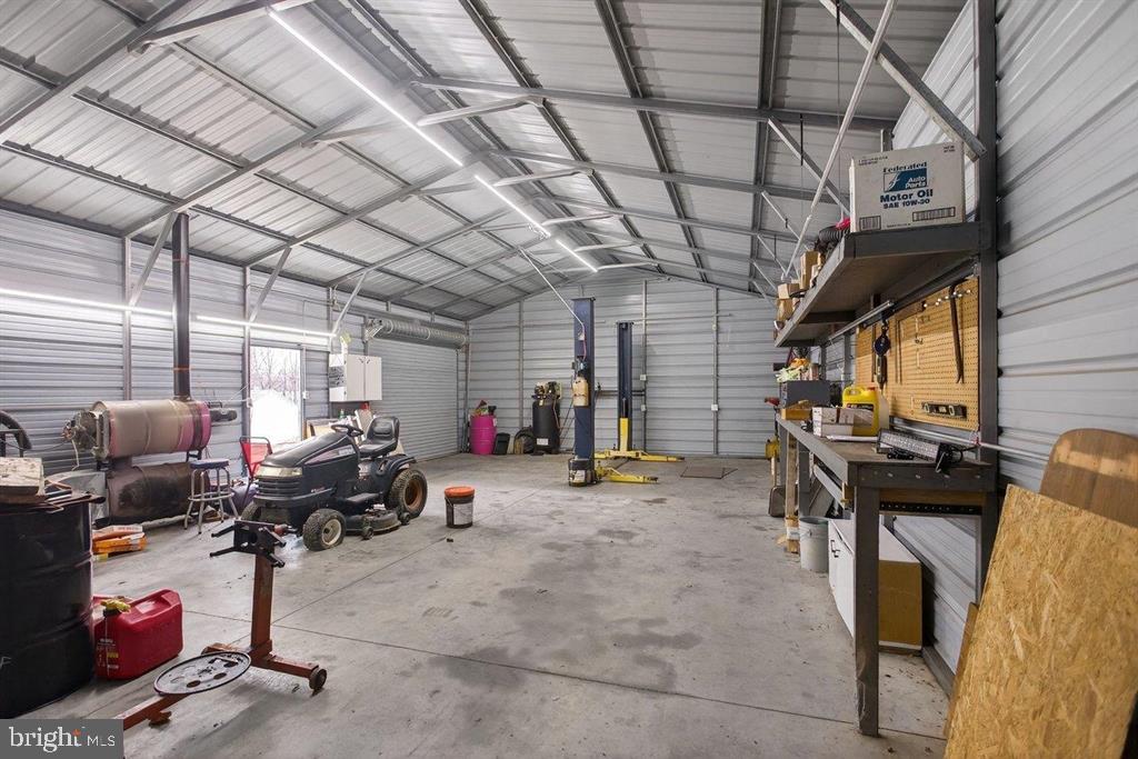 6699 S SOUTH EAST SIDE HWY, ELKTON, Virginia 22827, 4 Bedrooms Bedrooms, ,1 BathroomBathrooms,Residential,For sale,6699 S SOUTH EAST SIDE HWY,VARO2002802 MLS # VARO2002802