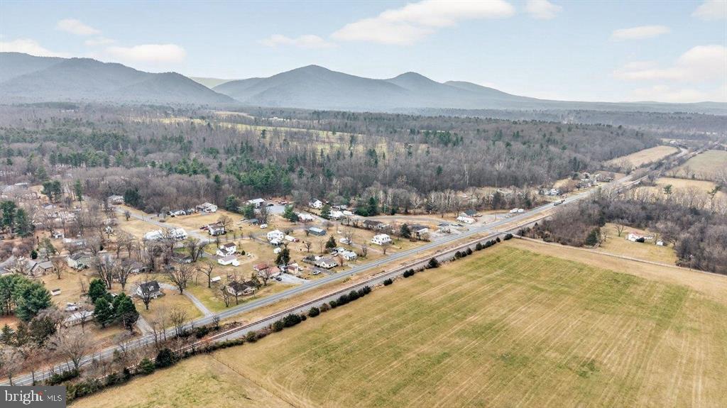 6699 S SOUTH EAST SIDE HWY, ELKTON, Virginia 22827, 4 Bedrooms Bedrooms, ,1 BathroomBathrooms,Residential,For sale,6699 S SOUTH EAST SIDE HWY,VARO2002802 MLS # VARO2002802