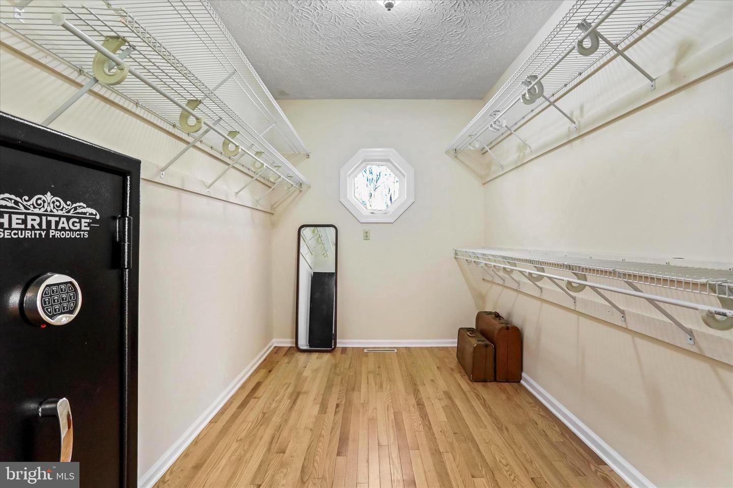 1050 ALMOND DR, LURAY, Virginia 22835, 5 Bedrooms Bedrooms, ,4 BathroomsBathrooms,Residential,For sale,1050 ALMOND DR,VAPA2005872 MLS # VAPA2005872