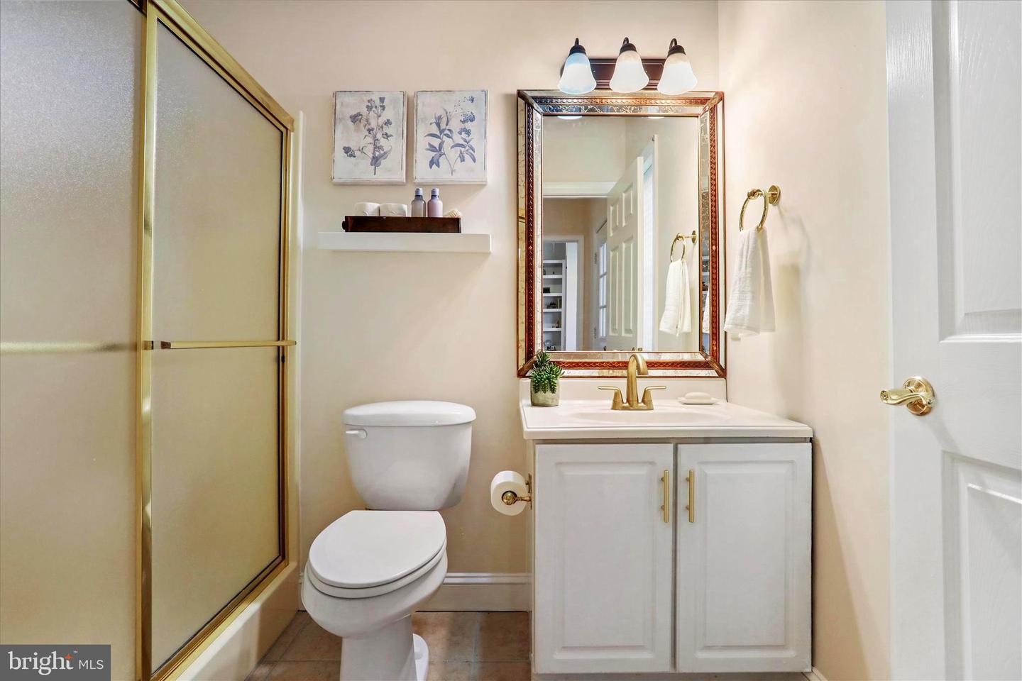 1050 ALMOND DR, LURAY, Virginia 22835, 5 Bedrooms Bedrooms, ,4 BathroomsBathrooms,Residential,For sale,1050 ALMOND DR,VAPA2005872 MLS # VAPA2005872