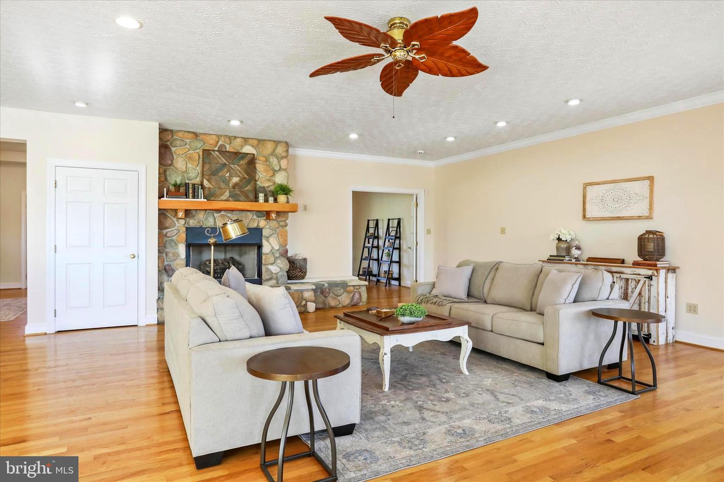 1050 ALMOND DR, LURAY, Virginia 22835, 5 Bedrooms Bedrooms, ,4 BathroomsBathrooms,Residential,For sale,1050 ALMOND DR,VAPA2005872 MLS # VAPA2005872