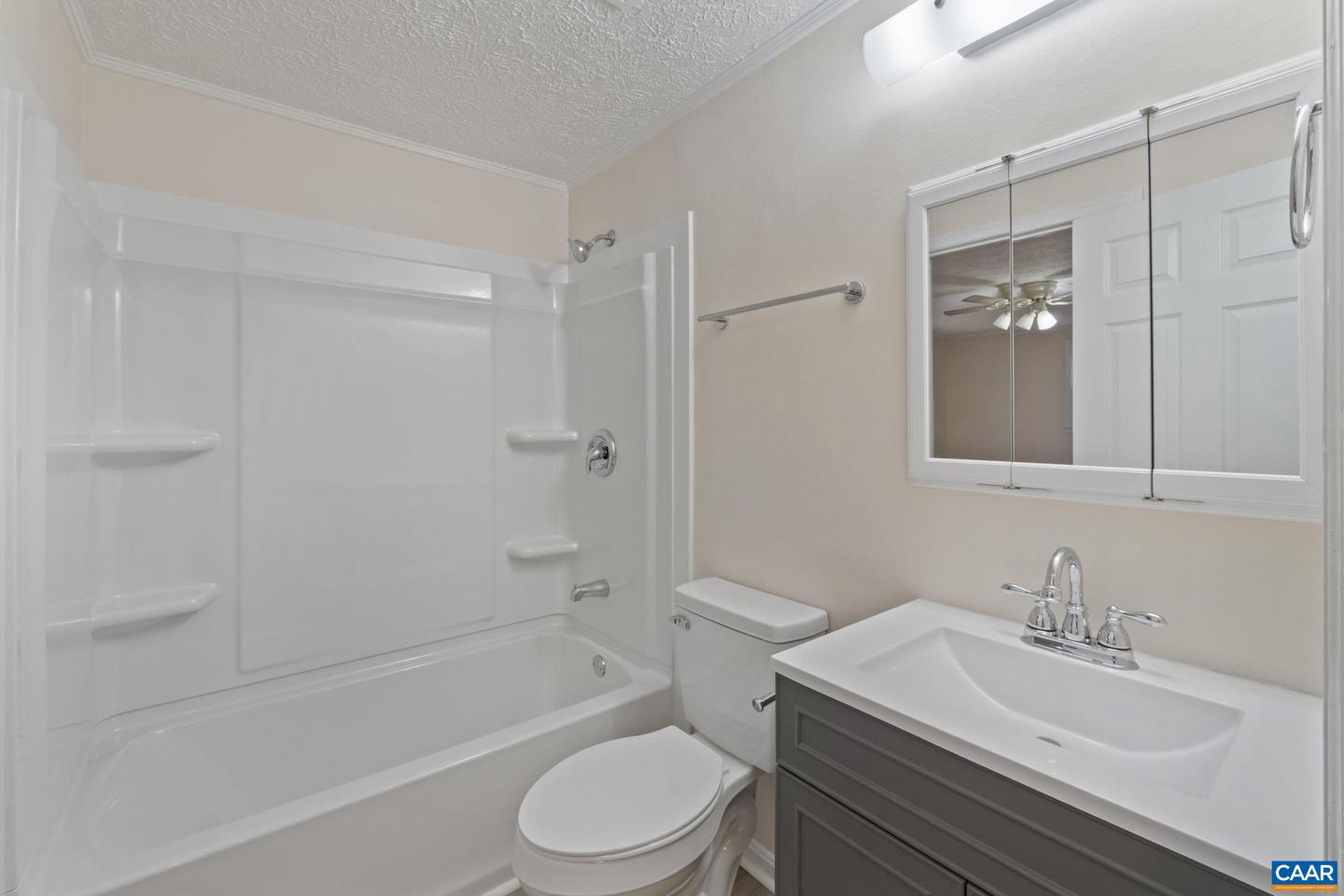 15 SMOKEWOOD DR, PALMYRA, Virginia 22963, 3 Bedrooms Bedrooms, ,2 BathroomsBathrooms,Residential,For sale,15 SMOKEWOOD DR,672411 MLS # 672411