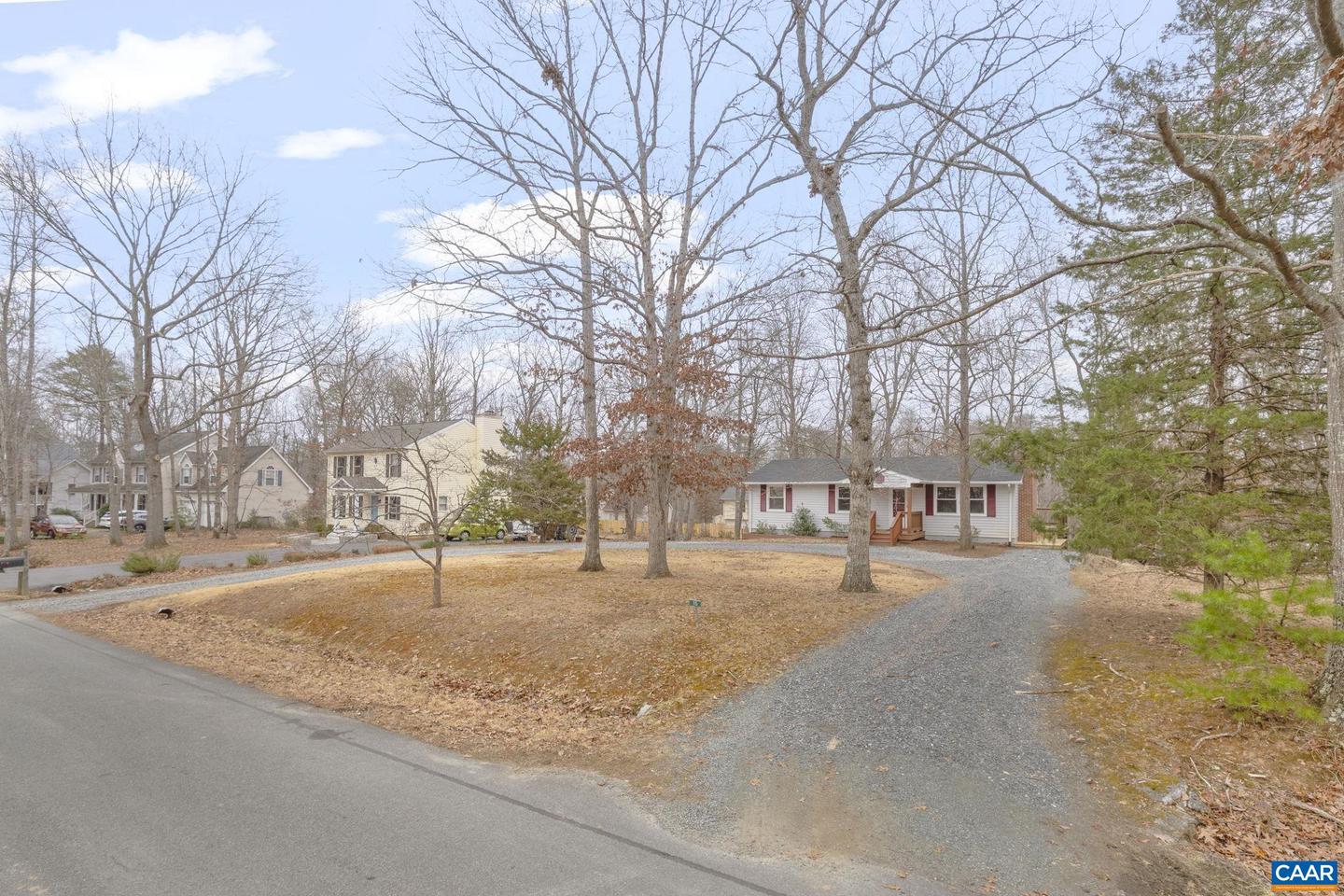 15 SMOKEWOOD DR, PALMYRA, Virginia 22963, 3 Bedrooms Bedrooms, ,2 BathroomsBathrooms,Residential,For sale,15 SMOKEWOOD DR,672411 MLS # 672411