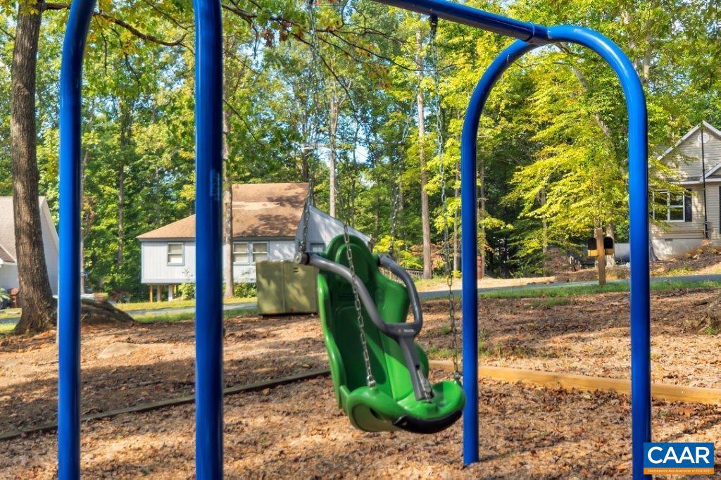 15 SMOKEWOOD DR, PALMYRA, Virginia 22963, 3 Bedrooms Bedrooms, ,2 BathroomsBathrooms,Residential,For sale,15 SMOKEWOOD DR,672411 MLS # 672411