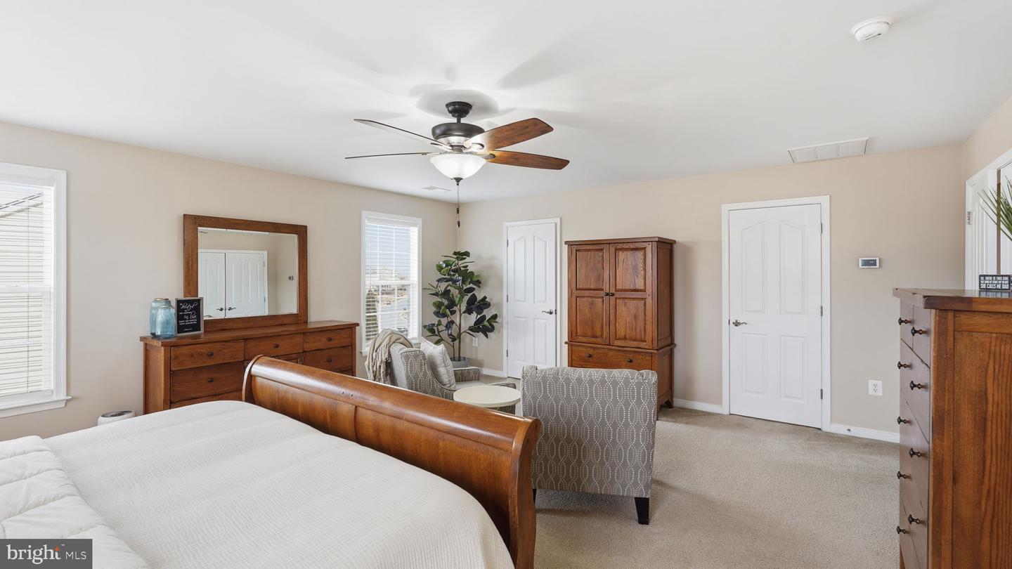 42 PALISADES DR, STAFFORD, Virginia 22554, 4 Bedrooms Bedrooms, 4 Rooms Rooms,4 BathroomsBathrooms,Residential,For sale,42 PALISADES DR,VAST2045216 MLS # VAST2045216