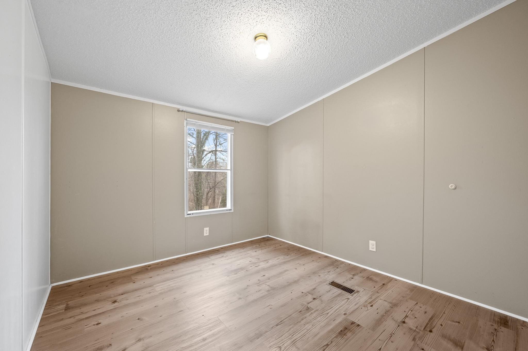 140 GARFORD RD, MADISON HEIGHTS, Virginia 24572, 4 Bedrooms Bedrooms, ,2 BathroomsBathrooms,Residential,140 Garford Rd, Madison Heights, VA 24572,140 GARFORD RD,668354 MLS # 668354