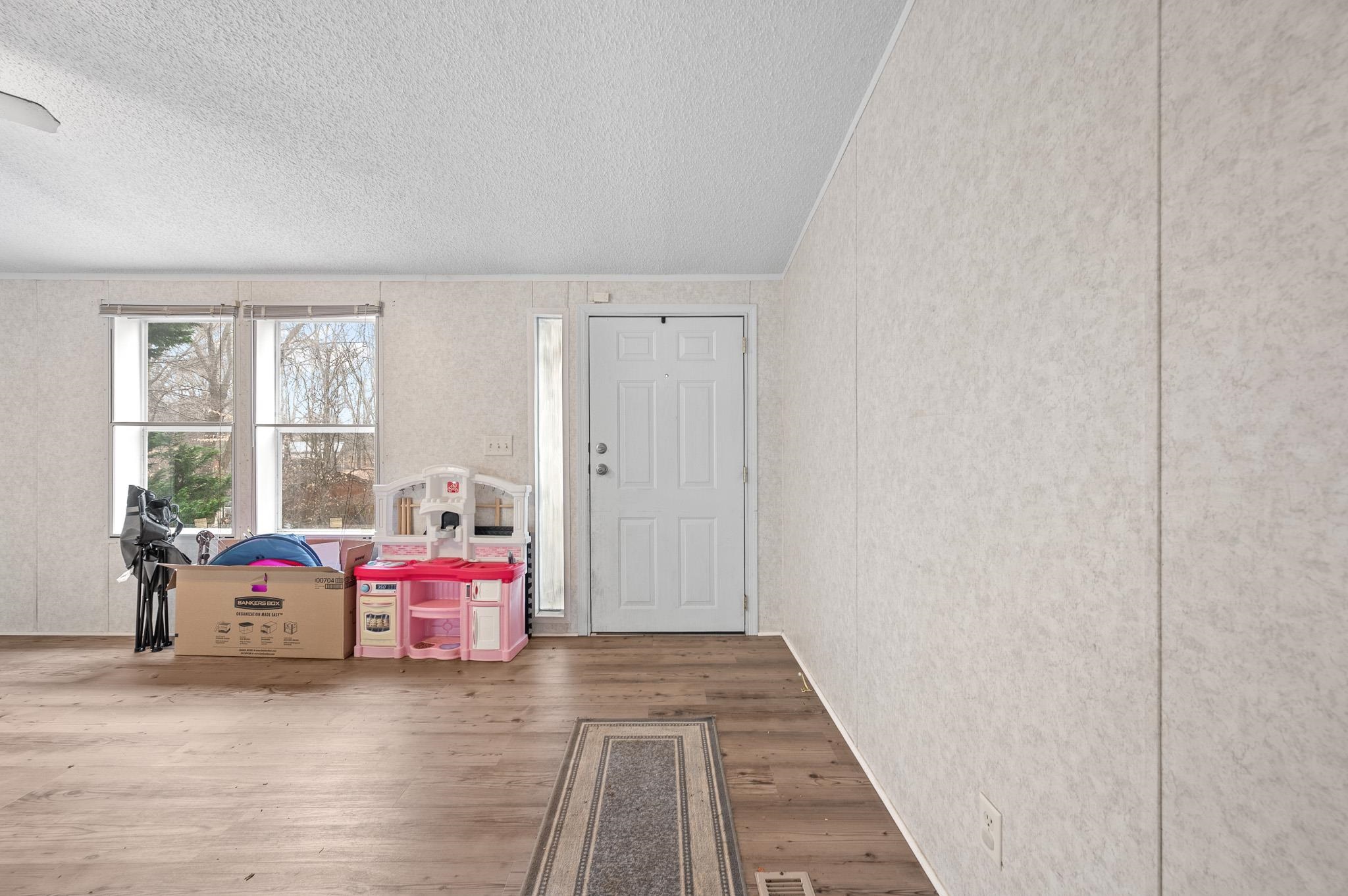 140 GARFORD RD, MADISON HEIGHTS, Virginia 24572, 4 Bedrooms Bedrooms, ,2 BathroomsBathrooms,Residential,140 Garford Rd, Madison Heights, VA 24572,140 GARFORD RD,668354 MLS # 668354