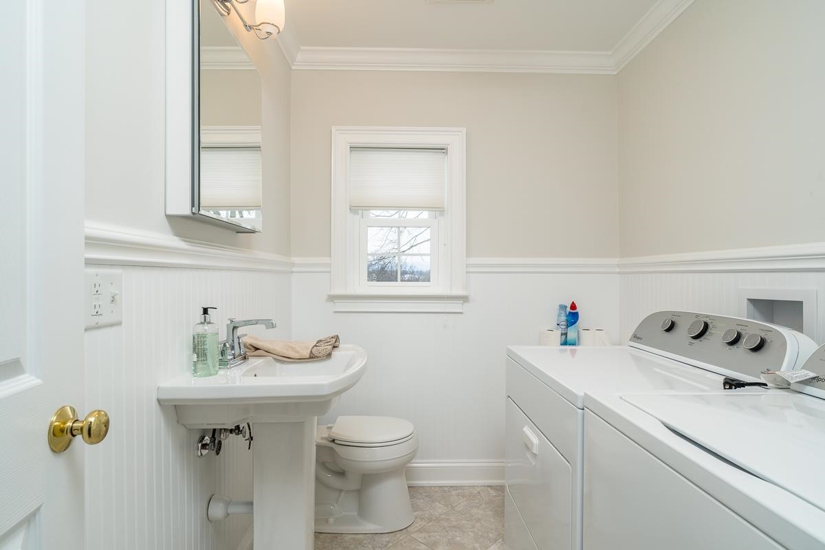 450 HARTMAN DR, HARRISONBURG, Virginia 22802, 3 Bedrooms Bedrooms, ,1 BathroomBathrooms,Residential,450 HARTMAN DR,671748 MLS # 671748