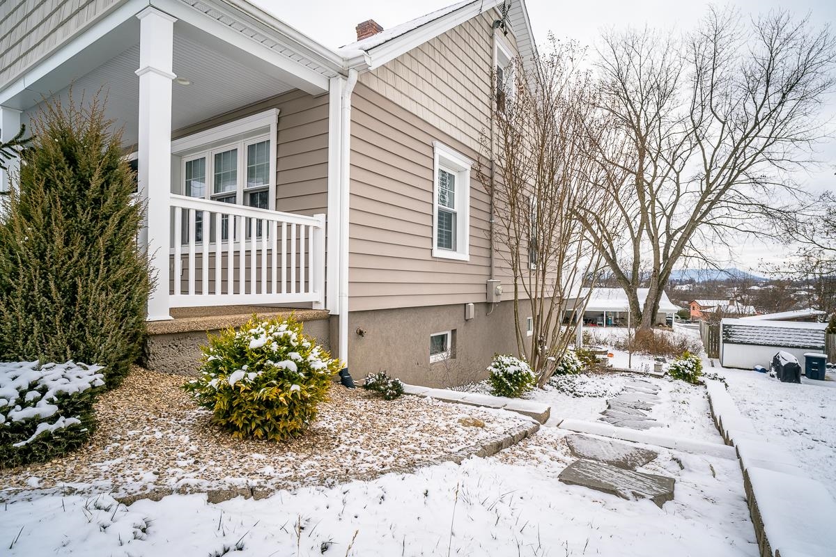 450 HARTMAN DR, HARRISONBURG, Virginia 22802, 3 Bedrooms Bedrooms, ,1 BathroomBathrooms,Residential,450 HARTMAN DR,671748 MLS # 671748